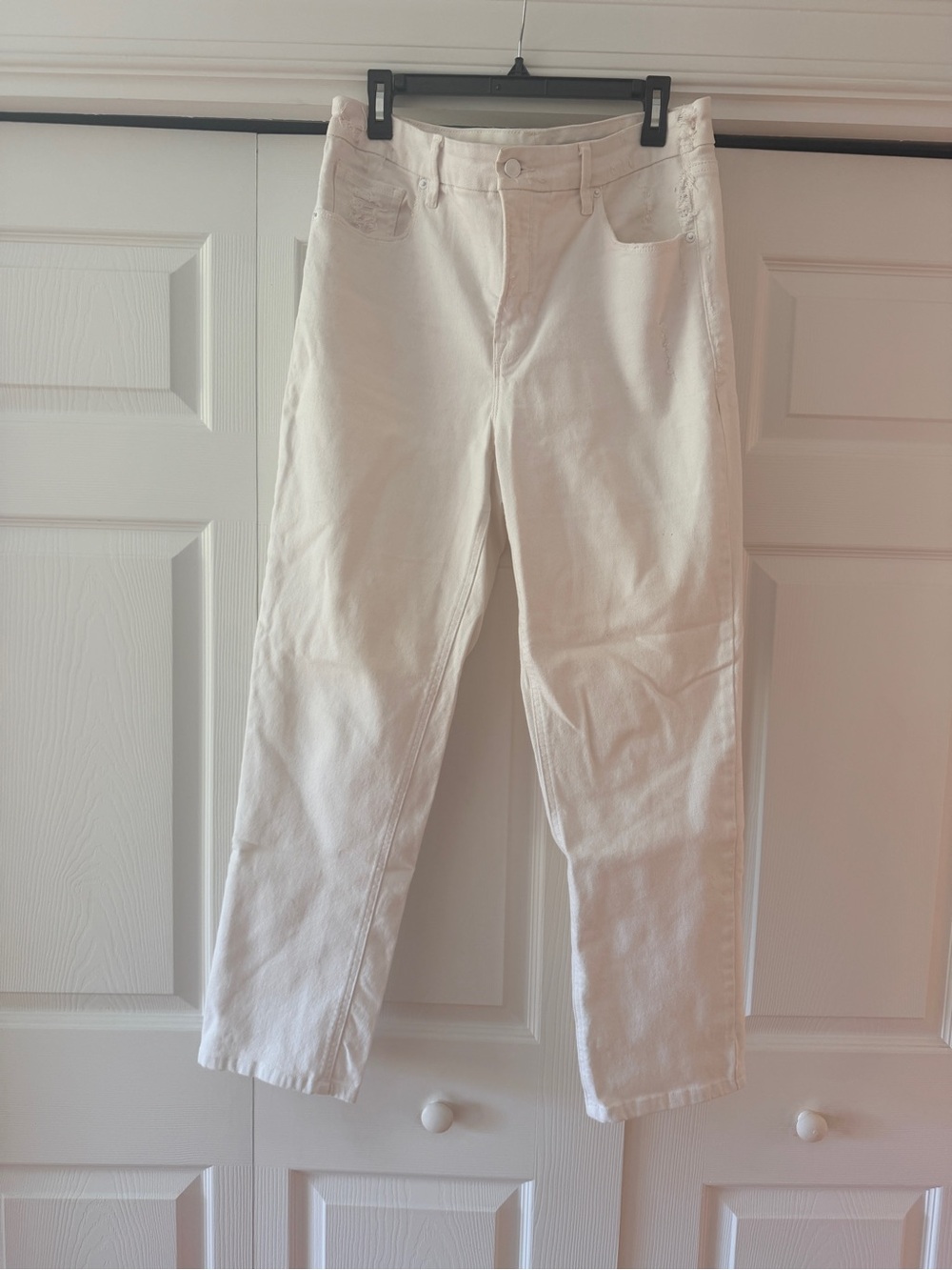 Good American Off-White High-Rise Straight Jeans